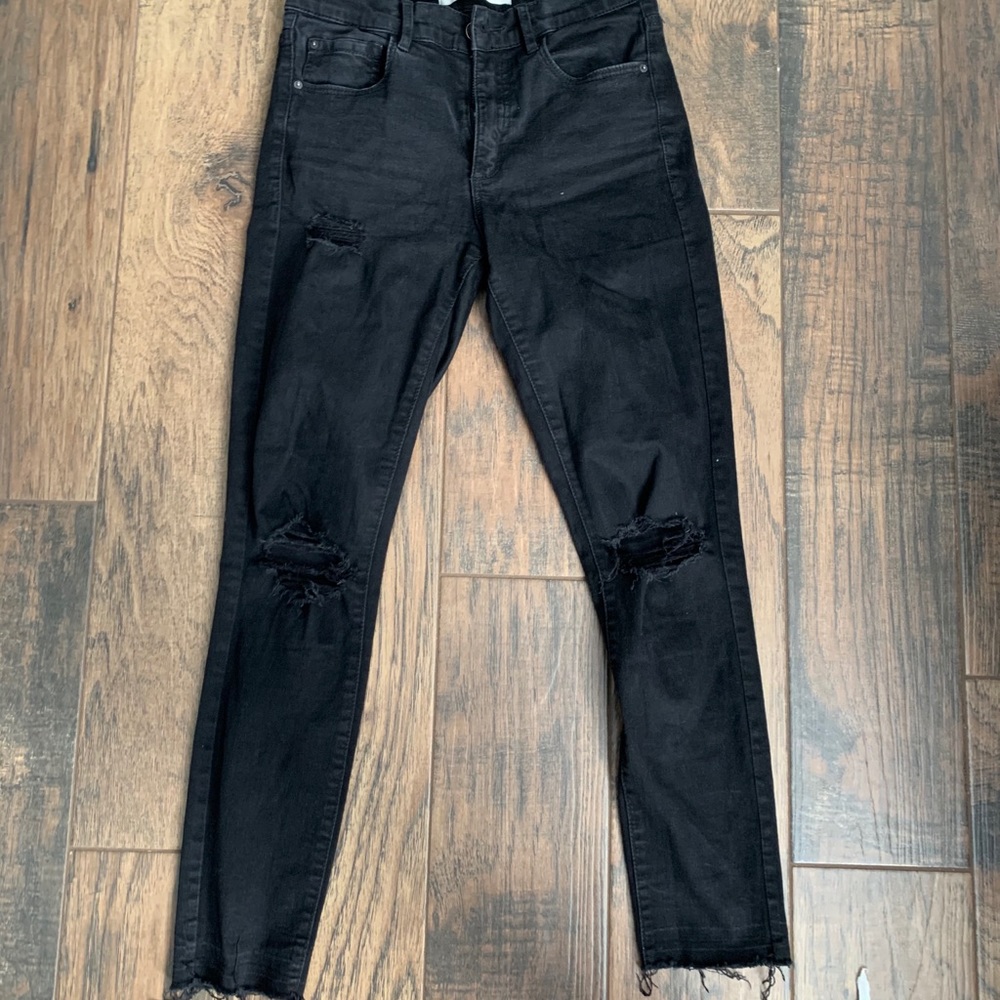 Black ripped jeans